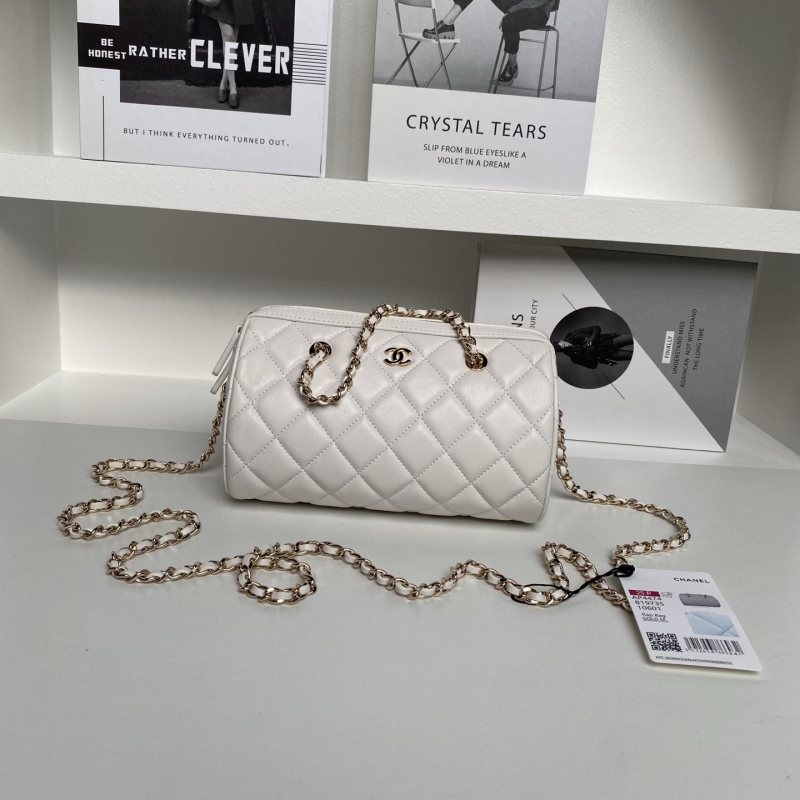 Ch**el round bags